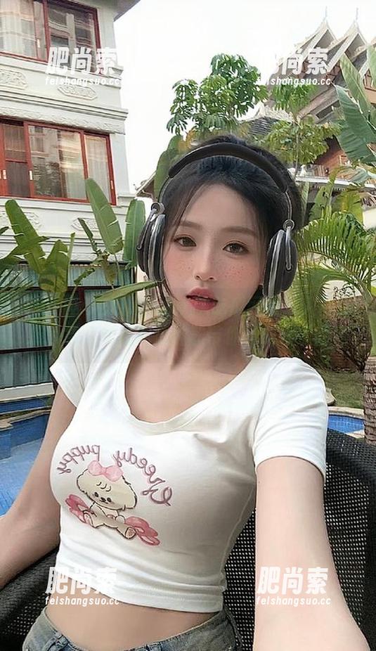 www.吃瓜网登录入口导航，男生专注吃瓜神器带你畅游娱乐世界