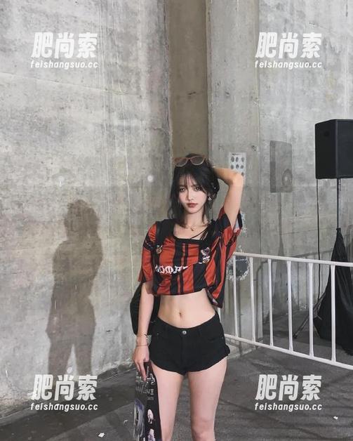 万篇长征-黑料不打烊zztt11首页每日更新，满足你的吃瓜好奇心