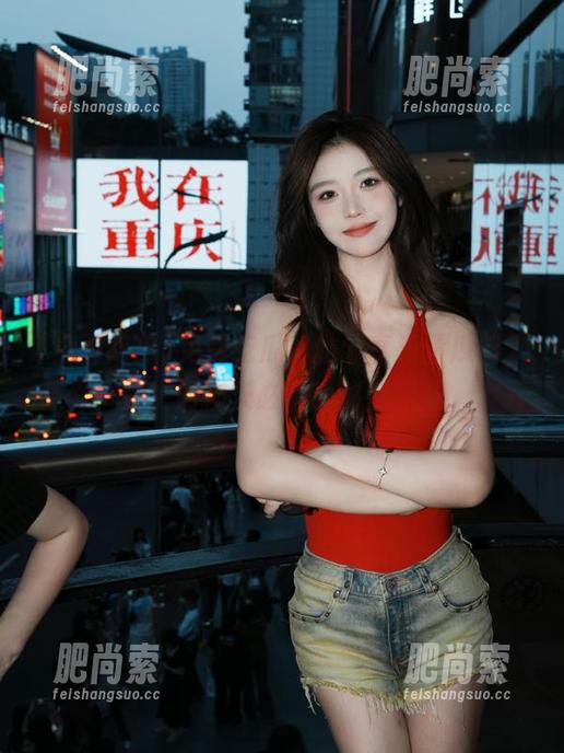 免费吃瓜网站分享海量瓜料，女生们聊天必备的秘密武器