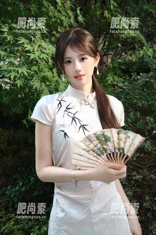 每日吃瓜黑料及时更新，带你挖掘娱乐圈最劲爆的秘闻