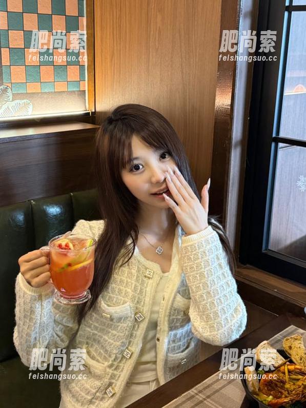 黑料网最新热门消息永久收藏，女生们最爱的吃瓜神器