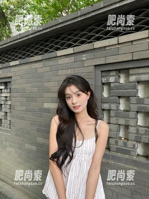 黑瓜吃料深入探讨线路风波，吃瓜路线上新鲜出炉